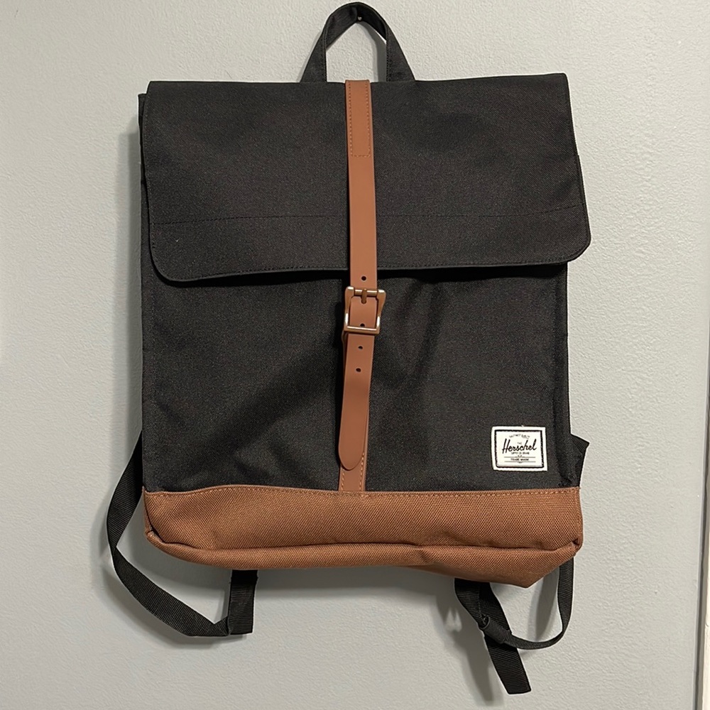 ✨New✨Herschel Backpack